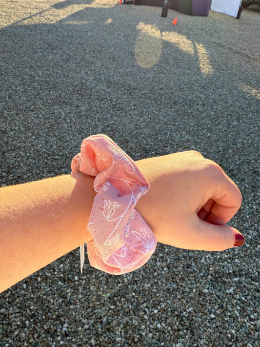 Stencil Rose Scrunchie